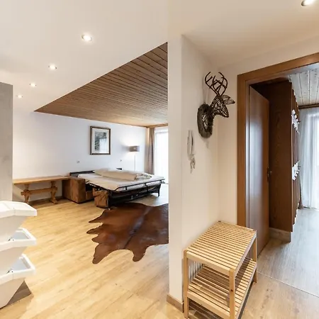 St.lukas בית הארחה