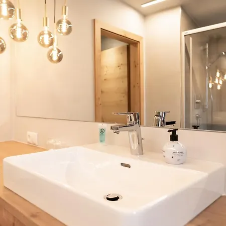 St.lukas בית הארחה פונדס