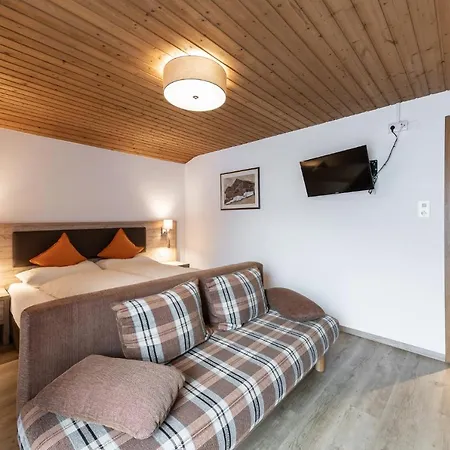 St.lukas Guest house 2*