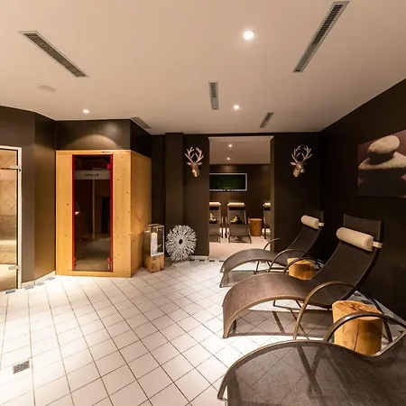 St.lukas 3* פונדס