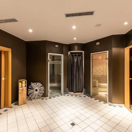 St.lukas בית הארחה