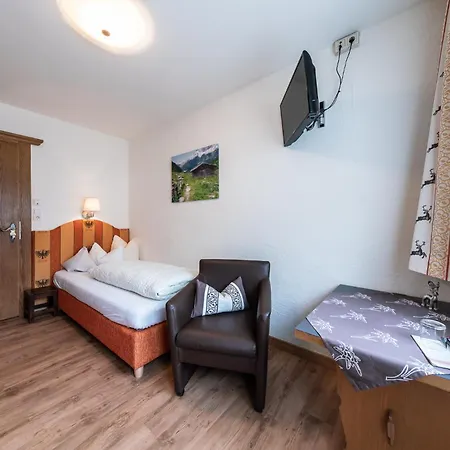 St.lukas Guest house 2*