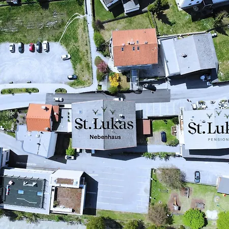 St.lukas בית הארחה פונדס