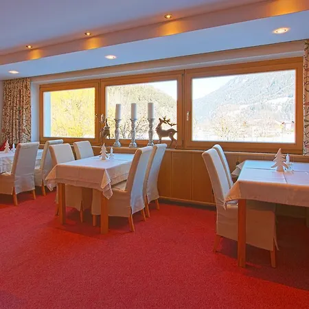 St.lukas Guest house Pfunds