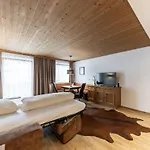 St.lukas 3*