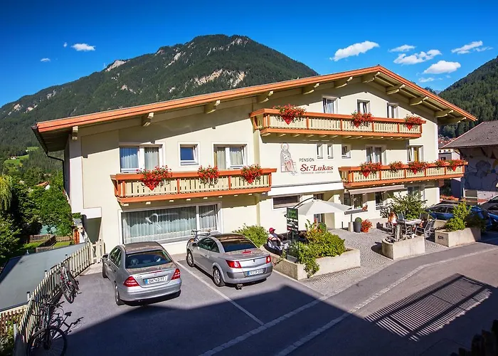 St.lukas Guest house Pfunds