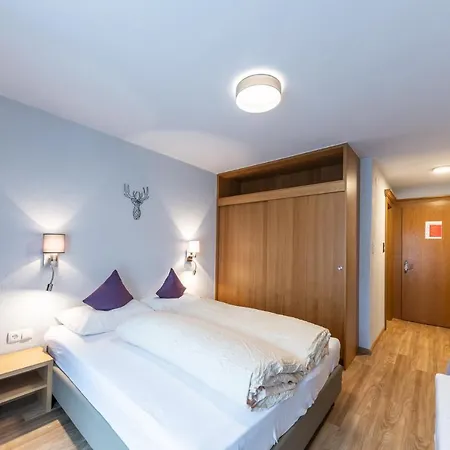 Gasthuis St.lukas 3*